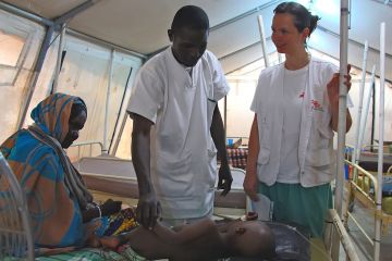 Abdullahi Noor Muqtaar má 8 let. Zažil znásilnění. V nemocnici se o něj starají psychologové©Charlie Kimilu_Lékaři bez hranic