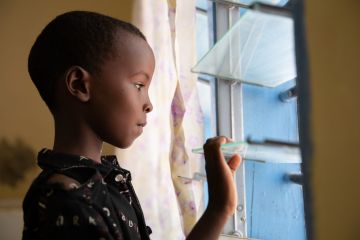 Abdullahi Noor Muqtaar má 8 let. Zažil znásilnění. V nemocnici se o něj starají psychologové©Charlie Kimilu_Lékaři bez hranic