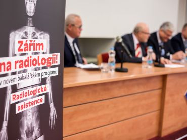 Heslem nového studijního programu je „Zářím na radiologii!“