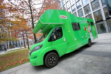 DiaTour - mobilní testovací jednotka, foto: Dr. Max