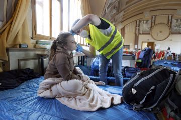 Péčí mediků pražských lékařských fakult každý den projdou desítky lidí, kteří utíkají před válkou na Ukrajině.  Foto: Jiří Koťátko