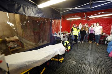 Ve stanu s ošetřovnou se medici střídají po směnách. Foto: Jiří Koťátko