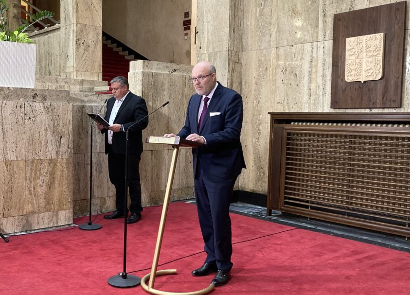 Ministr Válek na tiskové konferenci, foto MT