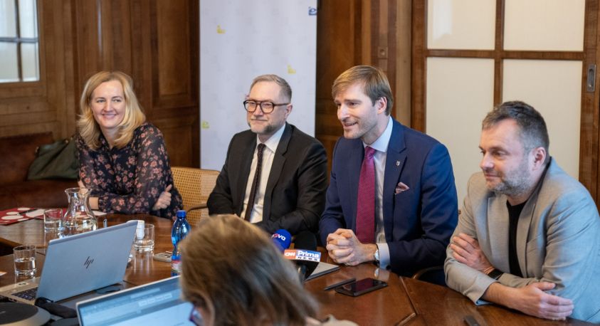 Zlata Klasová, Aleš Tomek, Adam Vojtěch a Marián Rybář. Foto: Ministerstvo zdravotnictví ČR