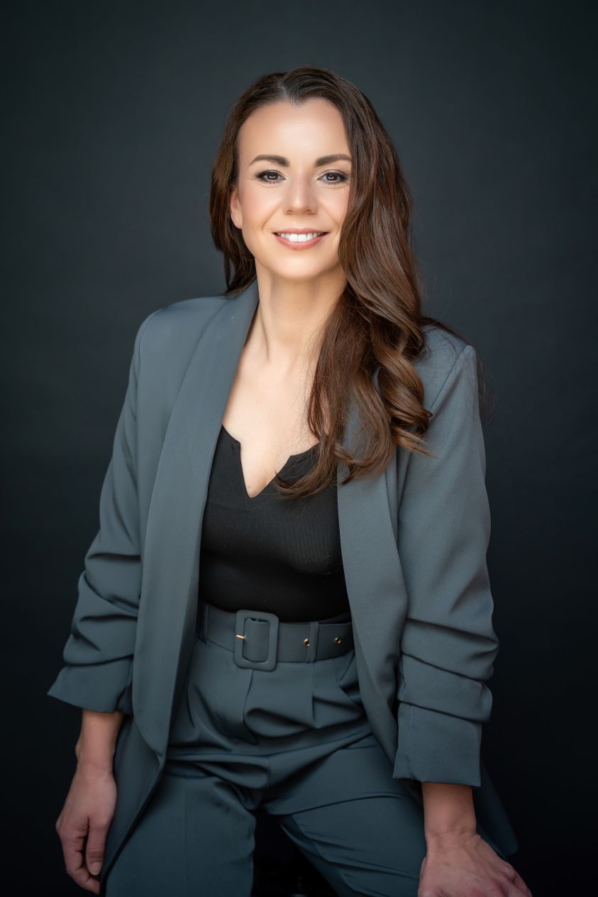 Mgr. Monika Kocmanová