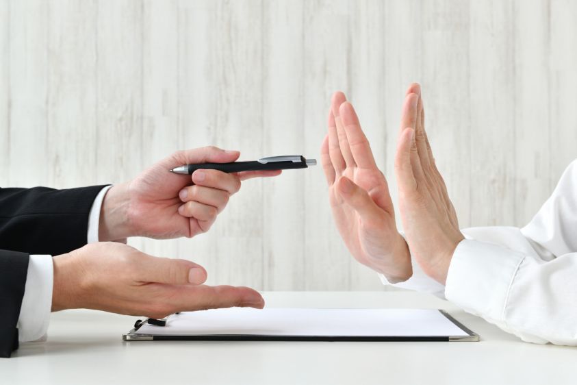 iStock-1402084511_odmítnutí, vyjednávání