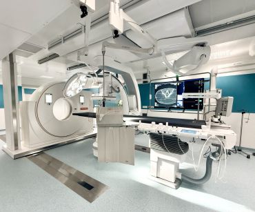 sál intervenční radiologie FNB