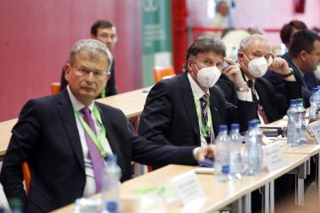 Předsednictvo sjezdu ČLK. Foto: J. Koťátko