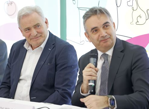 Zleva: doc. MUDr. Bohumil Seifert, Ph.D., prof. MUDr. Ondřej Viklický, CSc.